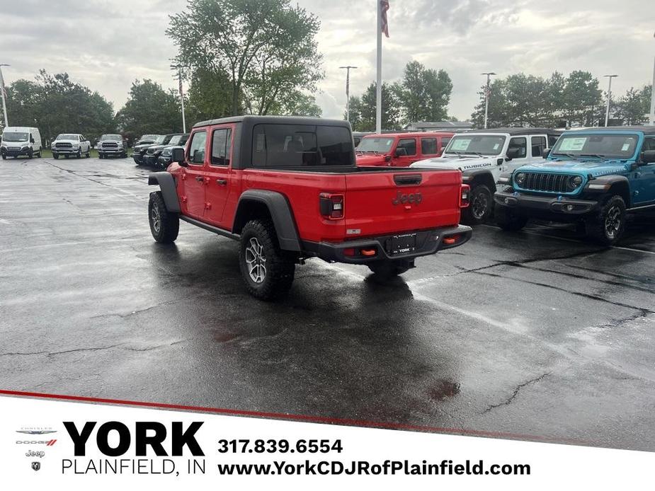 new 2024 Jeep Gladiator car, priced at $53,576