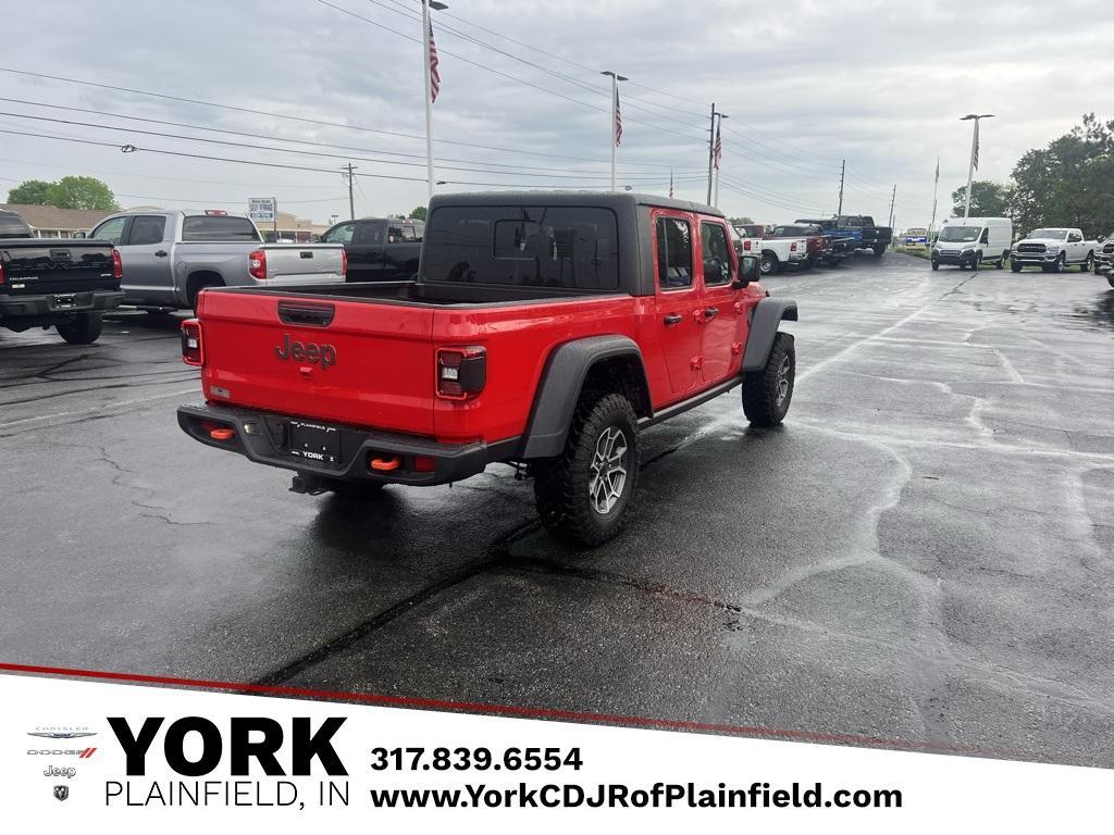 new 2024 Jeep Gladiator car, priced at $53,576