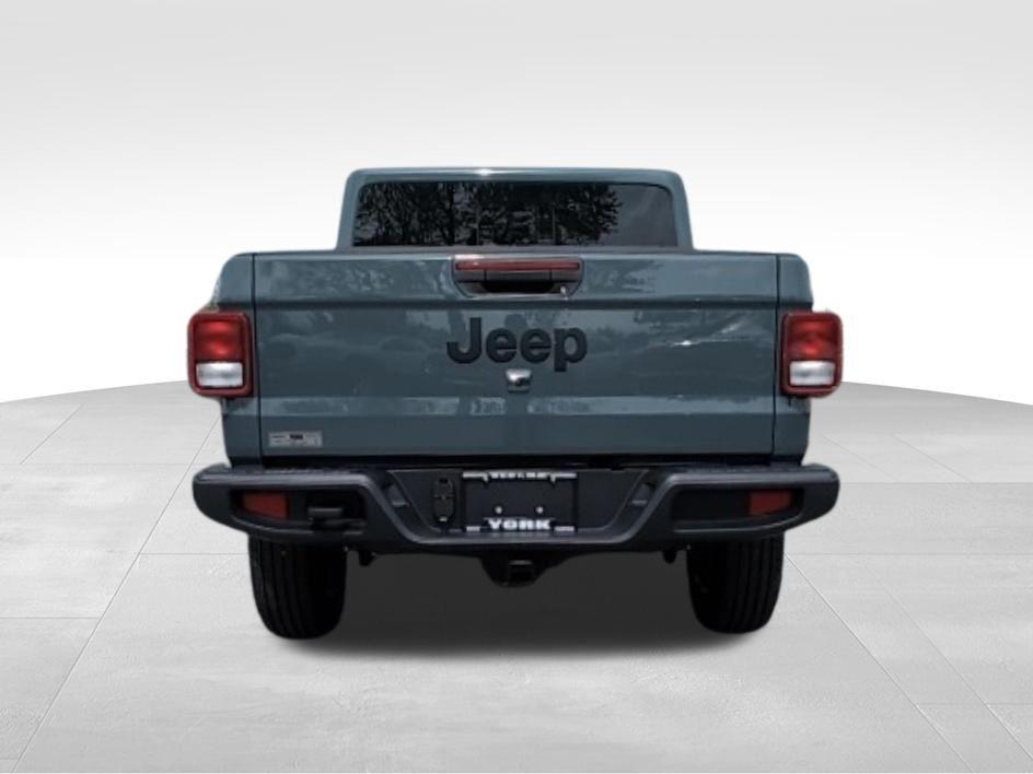 new 2025 Jeep Gladiator car, priced at $52,218