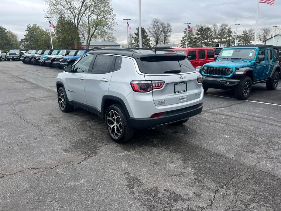 new 2024 Jeep Compass car, priced at $31,690