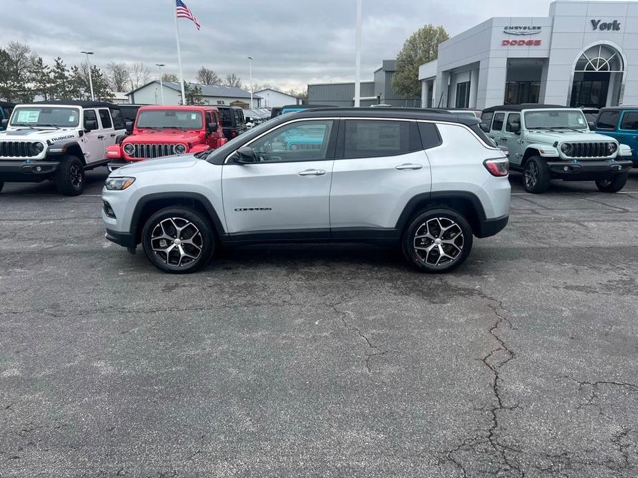 new 2024 Jeep Compass car, priced at $31,690