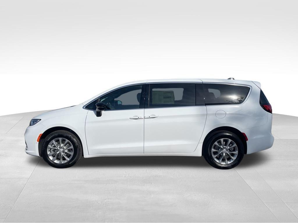 new 2026 Chrysler Pacifica car, priced at $52,852
