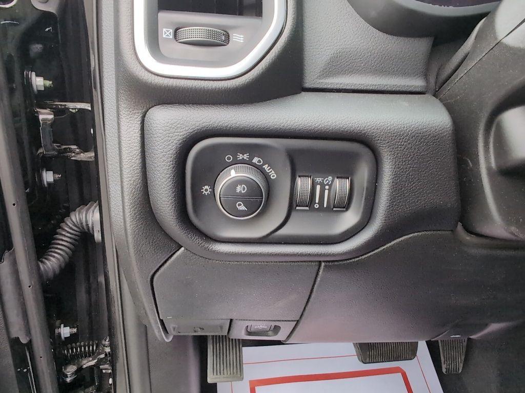 new 2025 Ram 3500 car, priced at $89,760