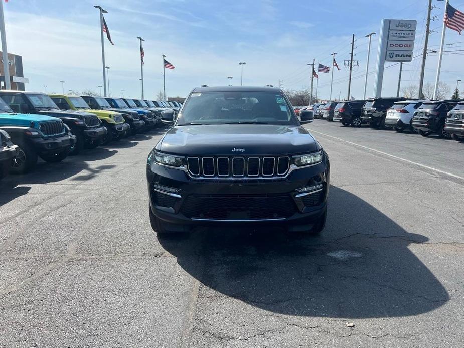 new 2024 Jeep Grand Cherokee car, priced at $47,223