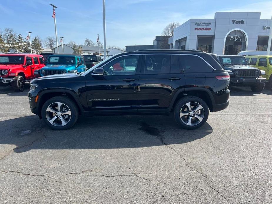 new 2024 Jeep Grand Cherokee car, priced at $47,223