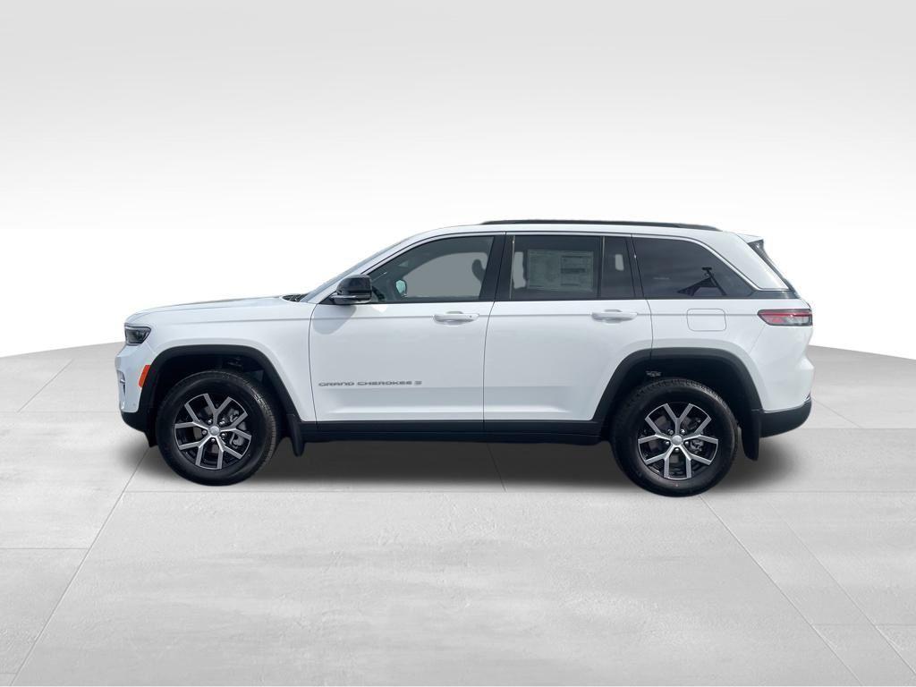 new 2025 Jeep Grand Cherokee car, priced at $48,361