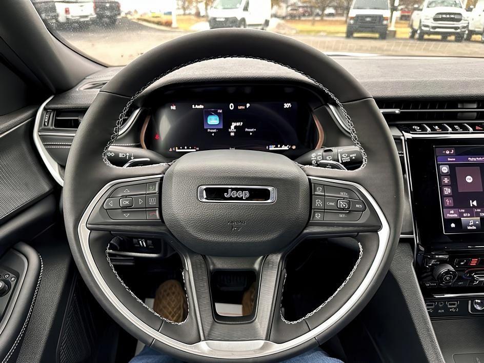 new 2025 Jeep Grand Cherokee L car, priced at $42,922