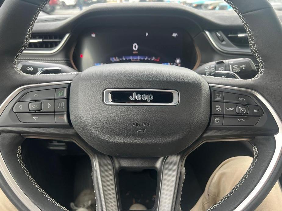 new 2024 Jeep Grand Cherokee car, priced at $45,060