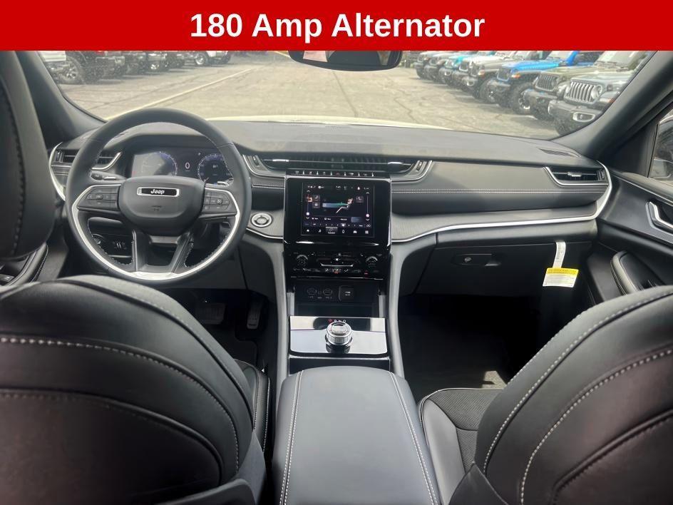 new 2024 Jeep Grand Cherokee car, priced at $43,323