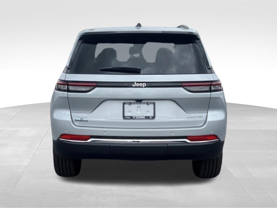 new 2024 Jeep Grand Cherokee car, priced at $52,443
