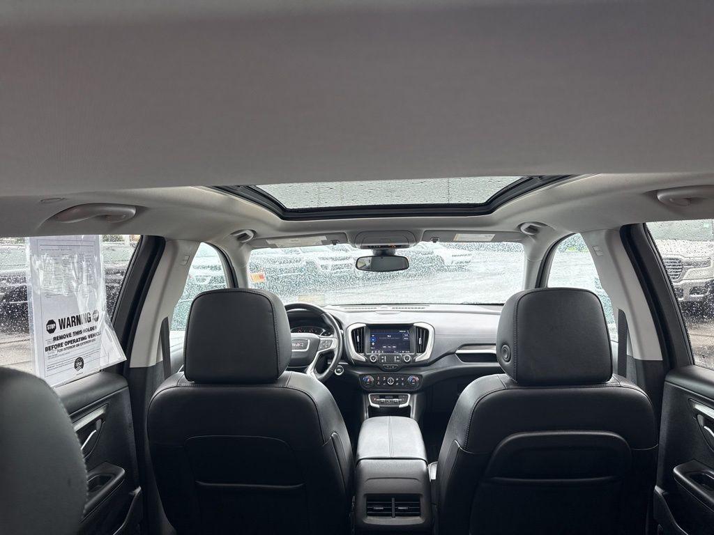 used 2022 GMC Terrain car, priced at $27,988