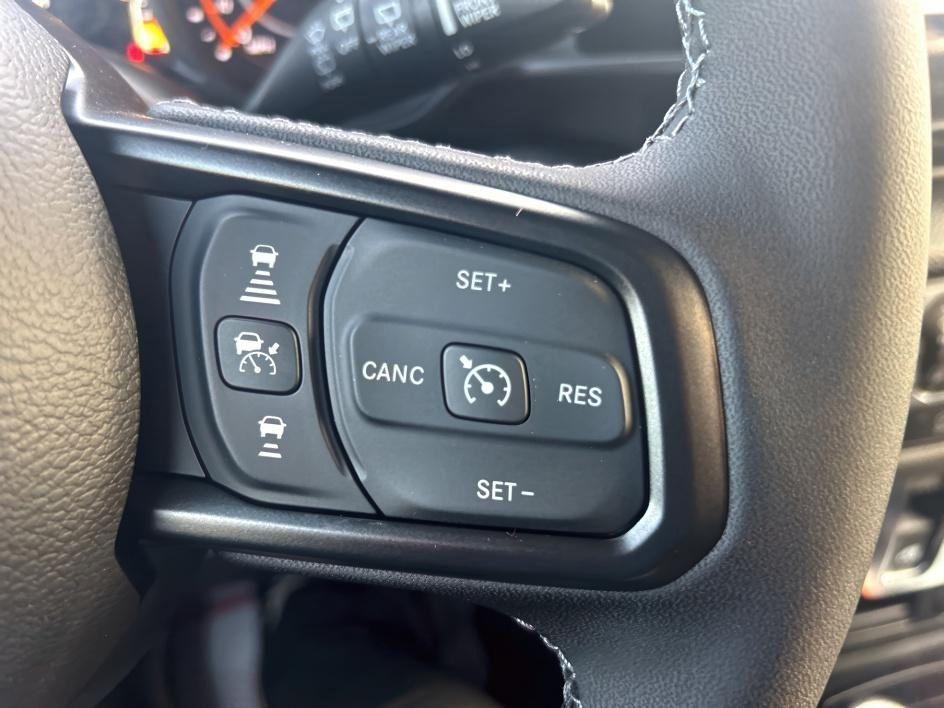 new 2025 Jeep Wrangler car, priced at $50,885