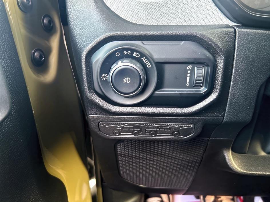 new 2025 Jeep Wrangler car, priced at $50,885