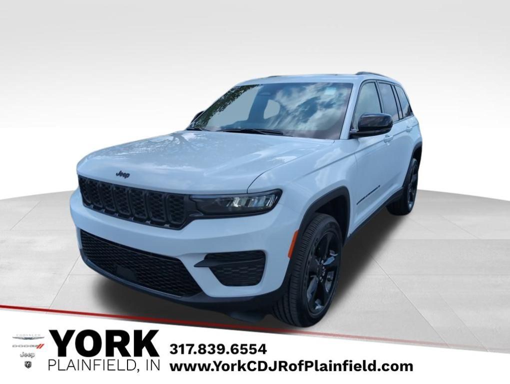 new 2025 Jeep Grand Cherokee car, priced at $41,755
