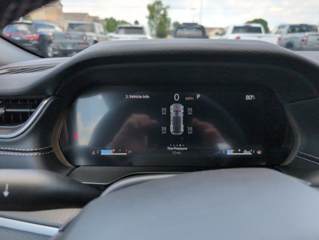 new 2025 Jeep Grand Cherokee car, priced at $44,255