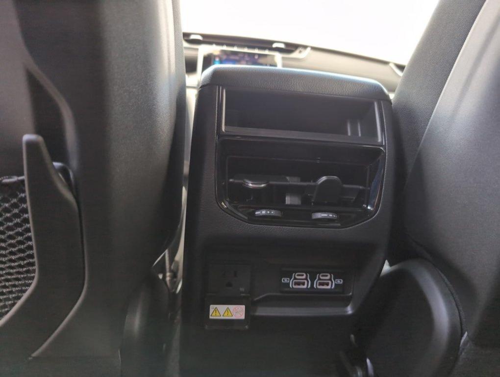 new 2025 Jeep Grand Cherokee car, priced at $44,255
