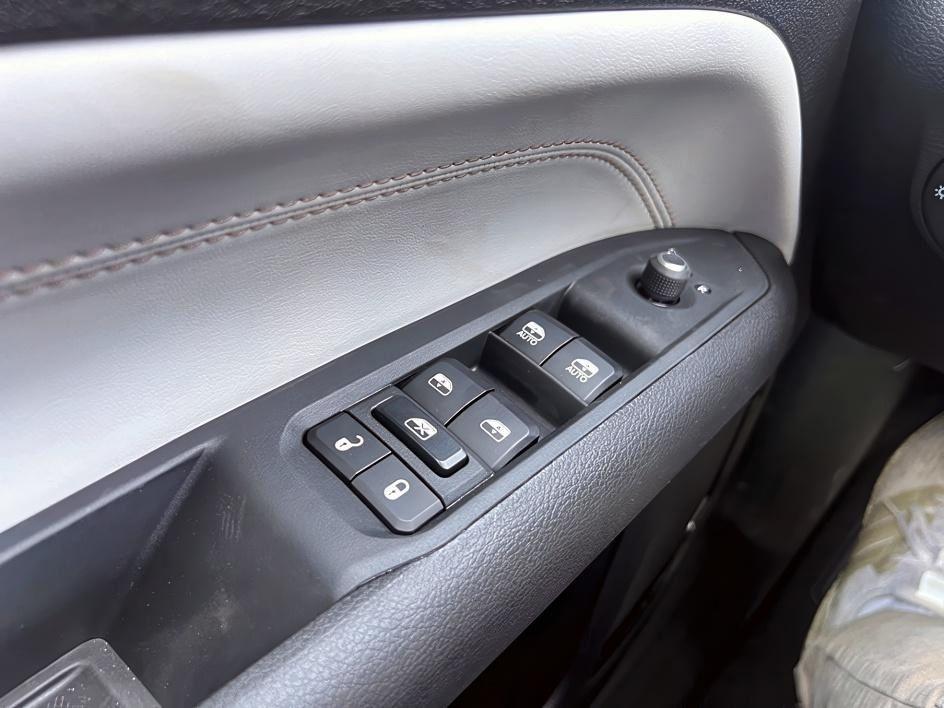 new 2024 Jeep Compass car, priced at $34,436