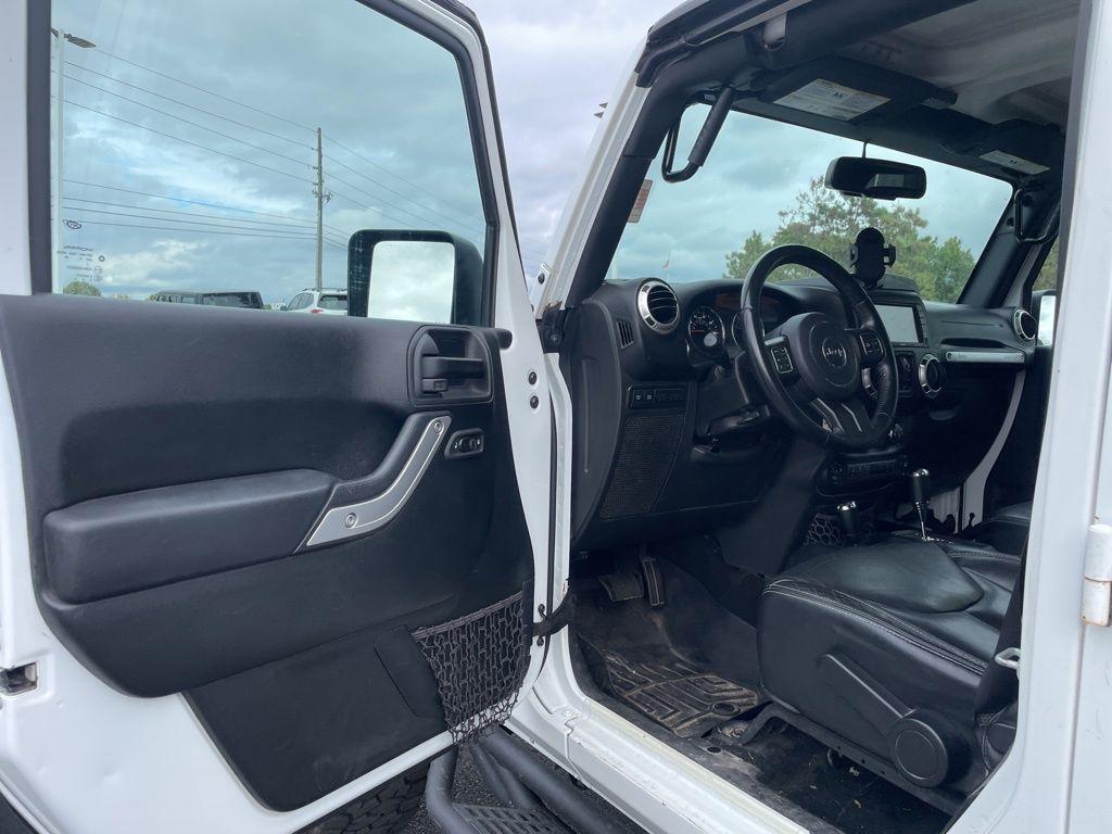 used 2016 Jeep Wrangler Unlimited car, priced at $18,540