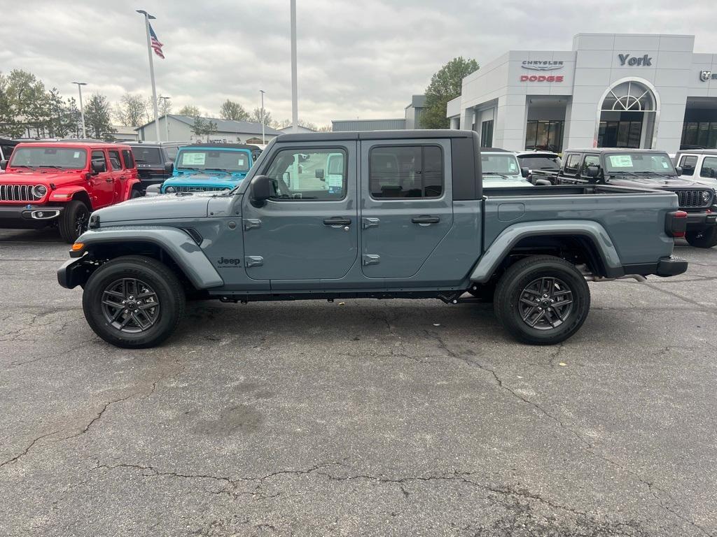 new 2024 Jeep Gladiator car, priced at $45,607