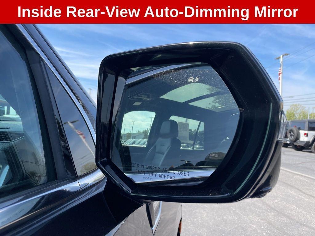 used 2023 GMC Yukon car, priced at $62,689