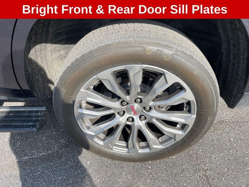 used 2023 GMC Yukon car, priced at $62,689