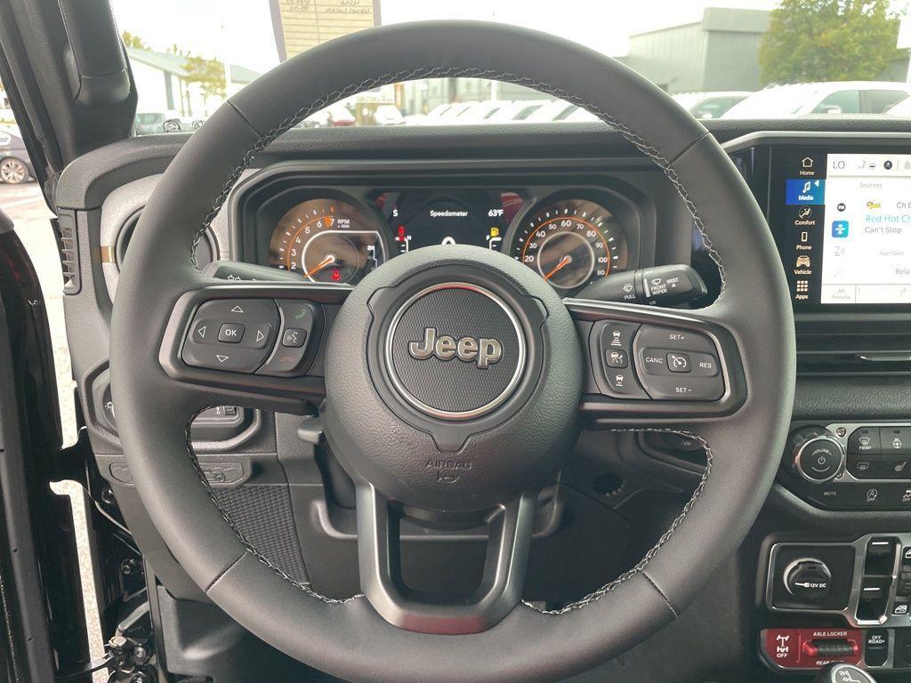 new 2026 Jeep Gladiator car, priced at $52,775