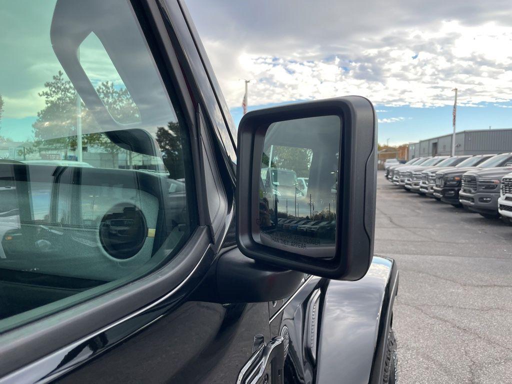 new 2026 Jeep Gladiator car, priced at $52,775