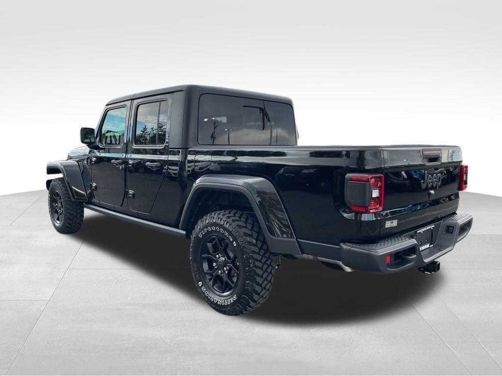 new 2026 Jeep Gladiator car, priced at $52,775