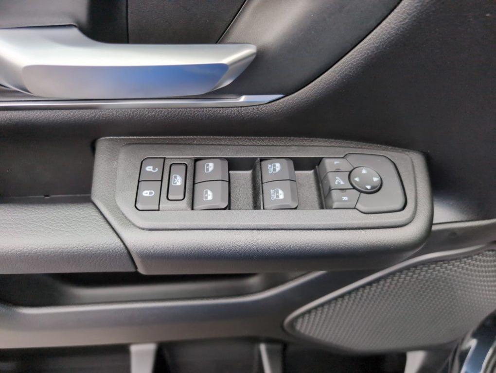 new 2025 Ram 1500 car