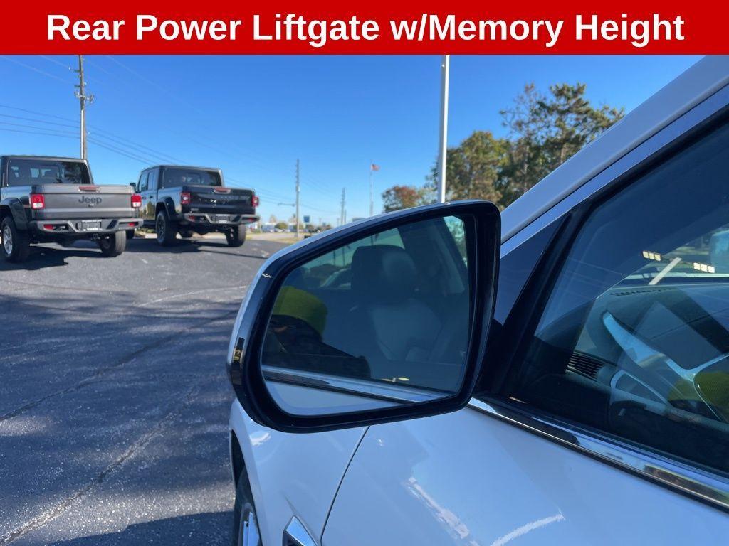 used 2013 Cadillac SRX car, priced at $8,995