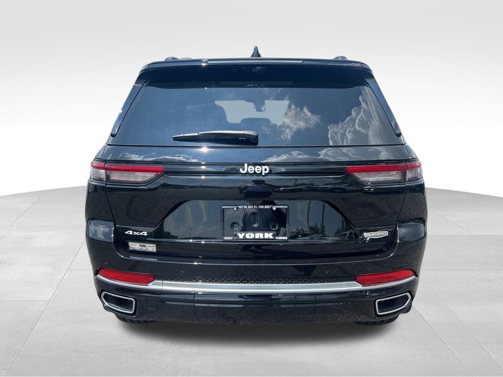 new 2025 Jeep Grand Cherokee car, priced at $69,570