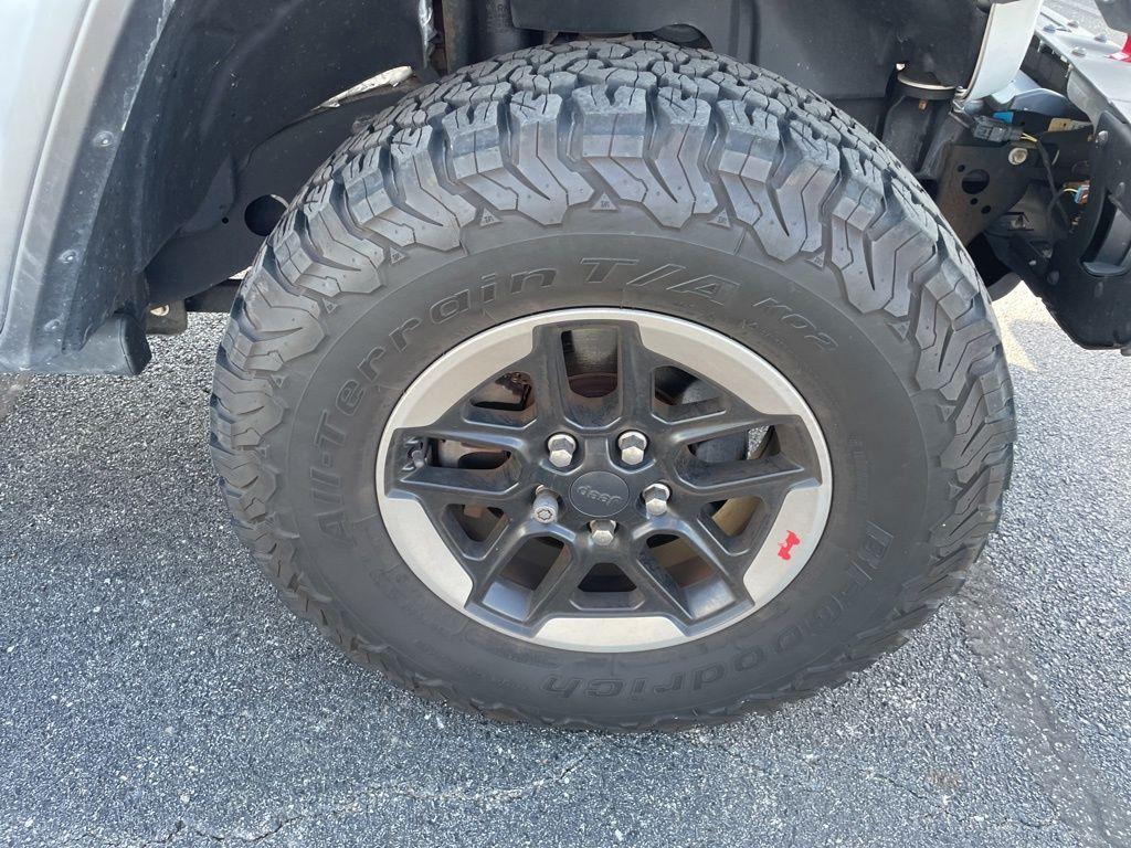 used 2018 Jeep Wrangler Unlimited car, priced at $27,323