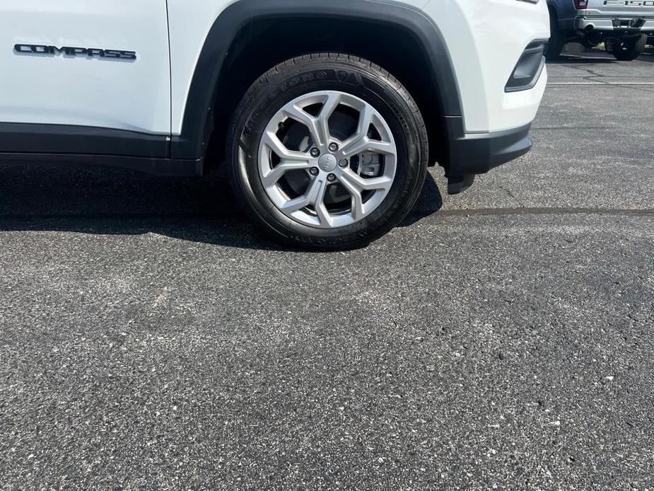 new 2024 Jeep Compass car, priced at $29,688