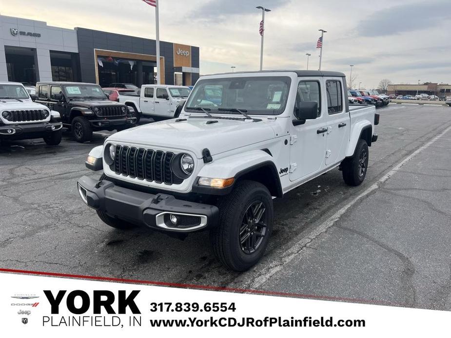 new 2024 Jeep Gladiator car, priced at $41,935