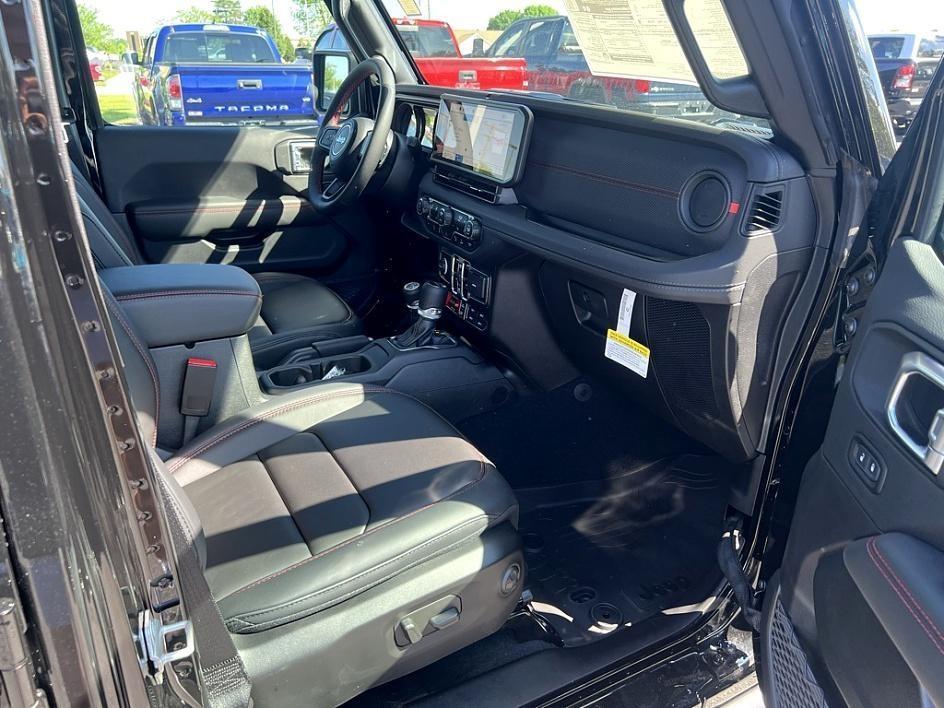 new 2024 Jeep Gladiator car, priced at $48,445