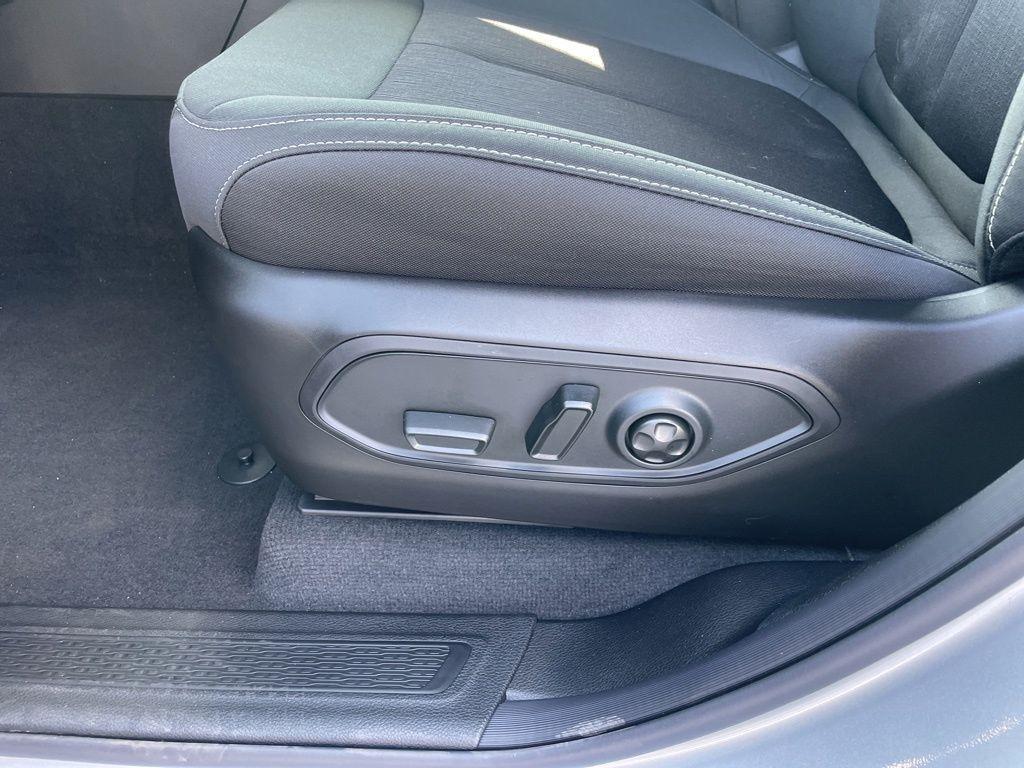 new 2025 Jeep Grand Cherokee L car, priced at $41,516