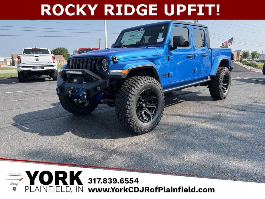 new 2023 Jeep Gladiator car, priced at $73,555