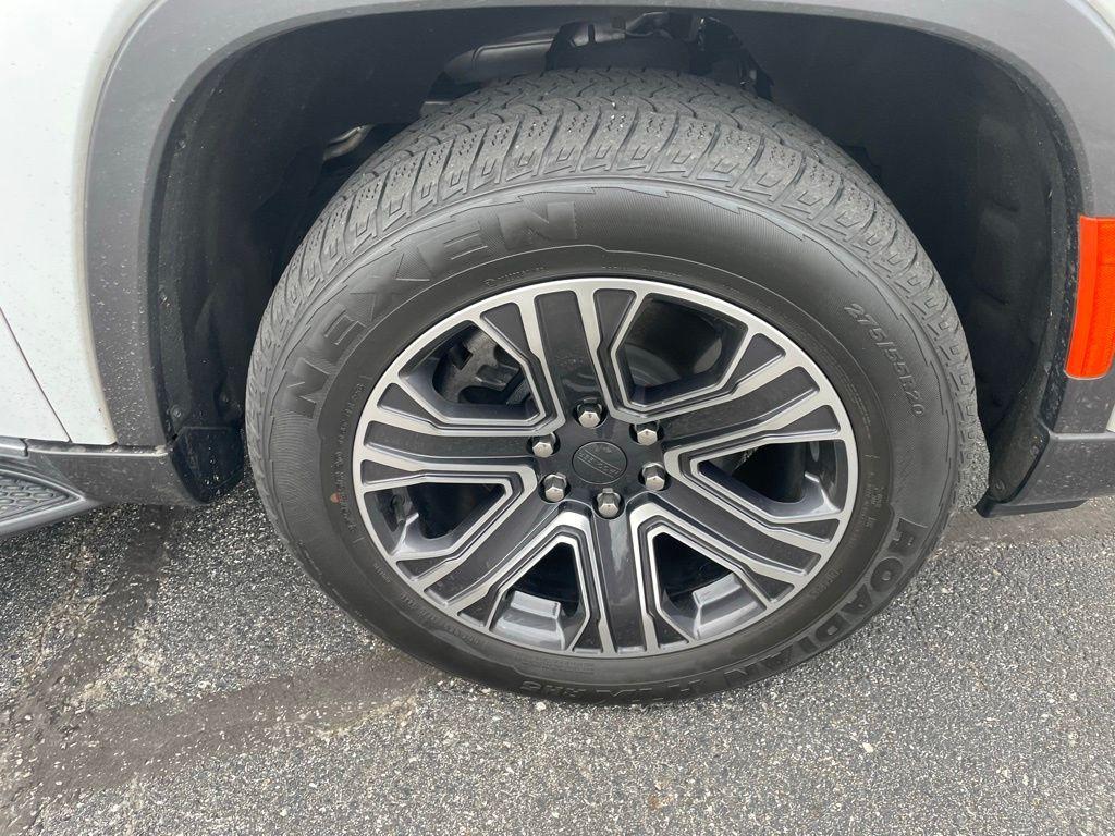 used 2022 Jeep Wagoneer car, priced at $47,995