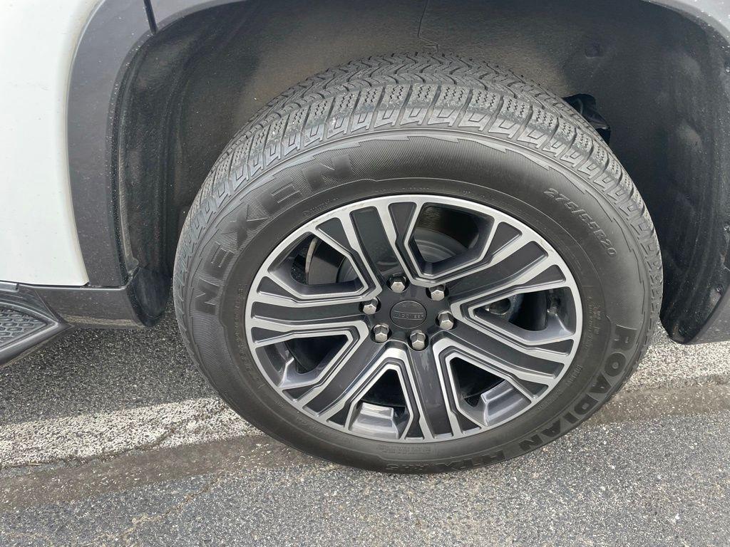 used 2022 Jeep Wagoneer car, priced at $47,995