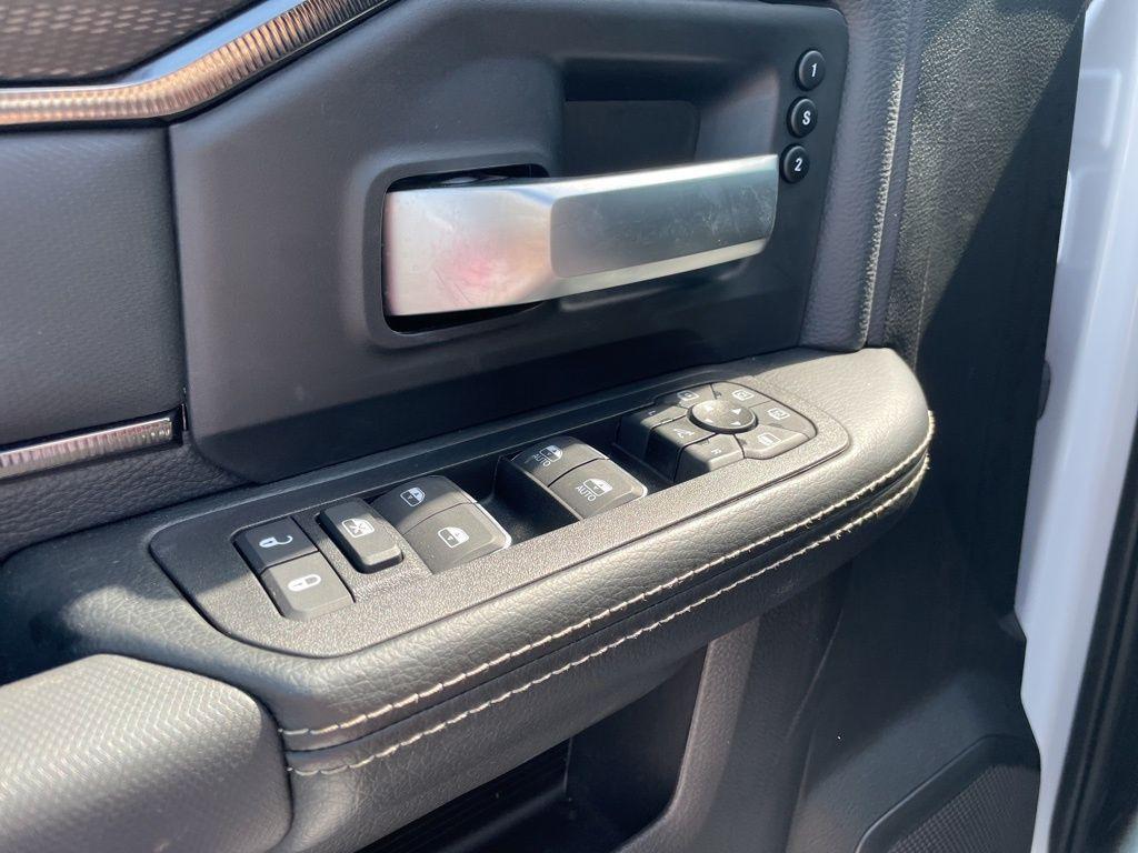 new 2025 Ram 2500 car, priced at $82,014