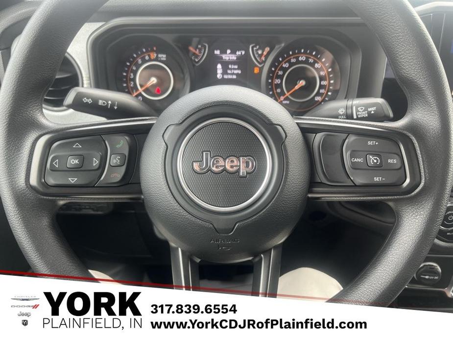 new 2024 Jeep Gladiator car, priced at $36,236