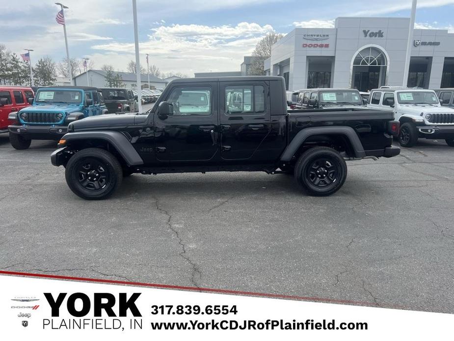 new 2024 Jeep Gladiator car, priced at $36,236