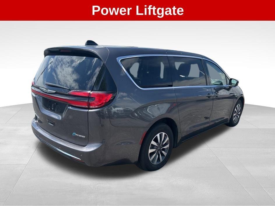 used 2023 Chrysler Pacifica Hybrid car, priced at $26,388