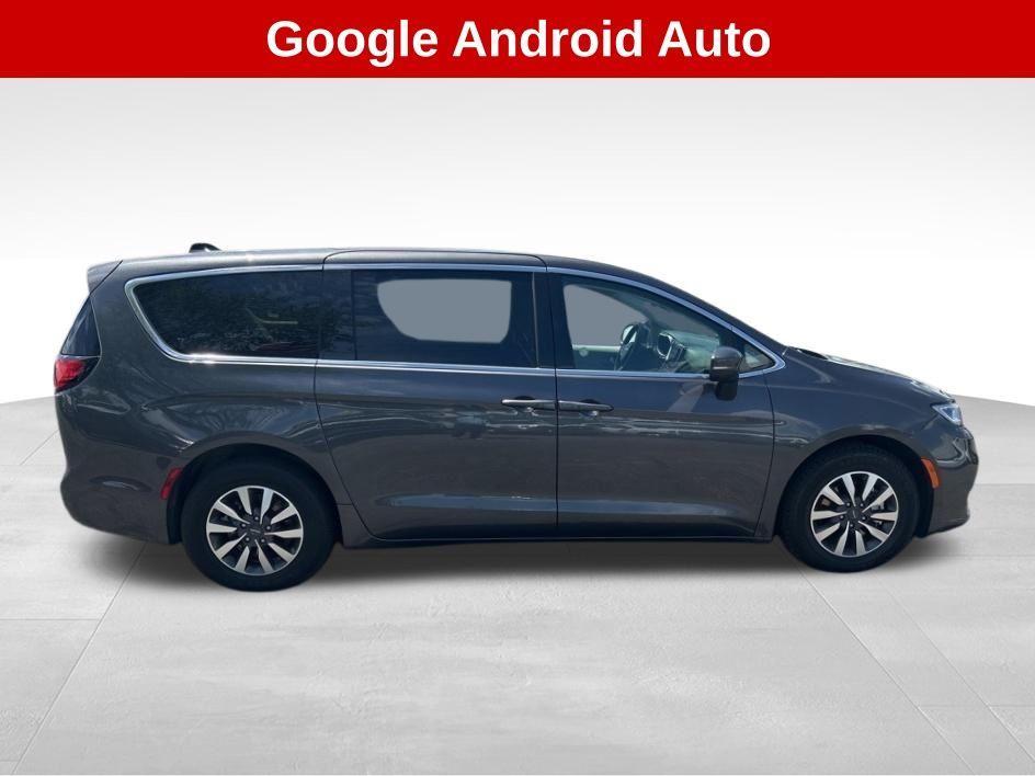used 2023 Chrysler Pacifica Hybrid car, priced at $26,388