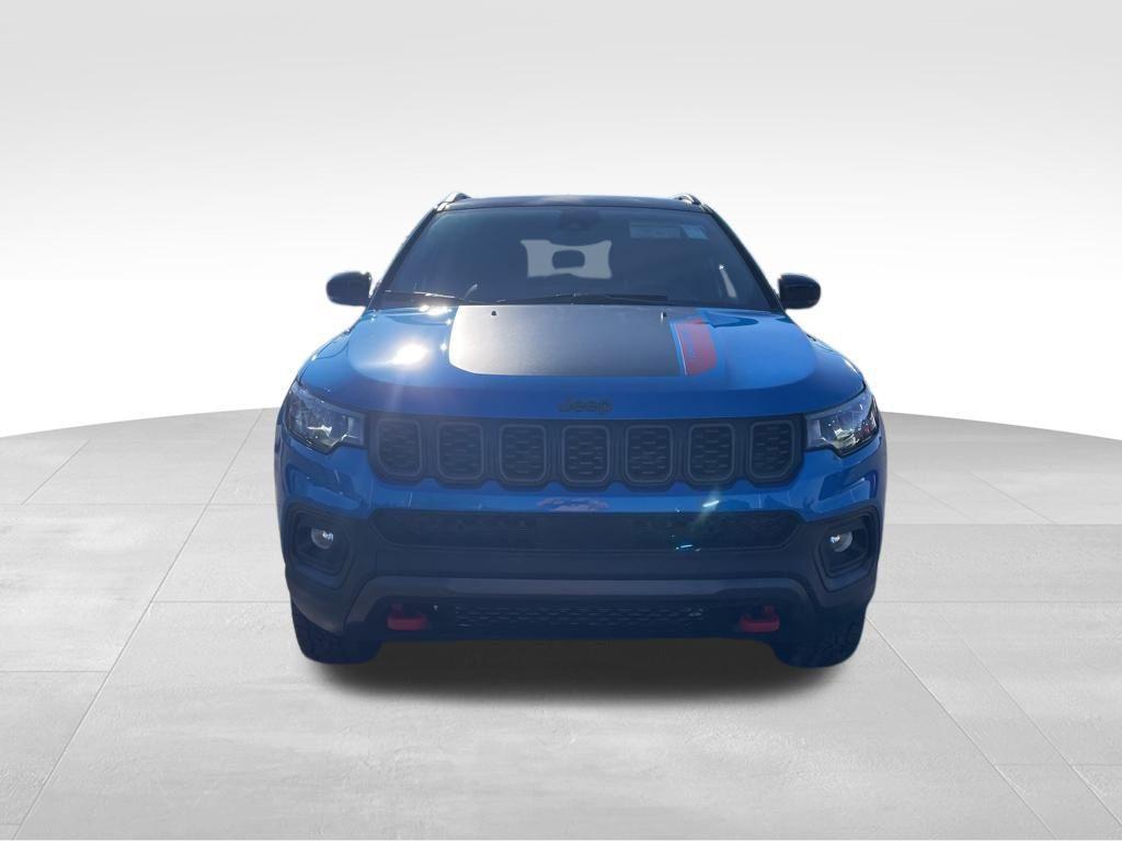 new 2026 Jeep Compass car, priced at $40,211