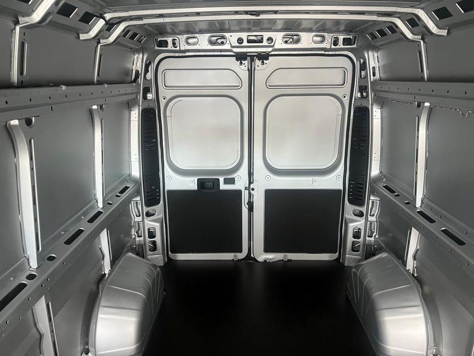 new 2025 Ram ProMaster 2500 car, priced at $51,109