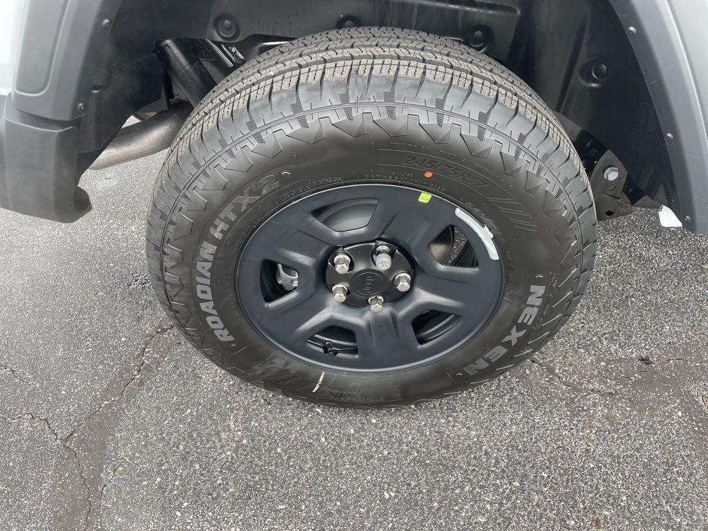 new 2026 Jeep Wrangler car, priced at $43,539