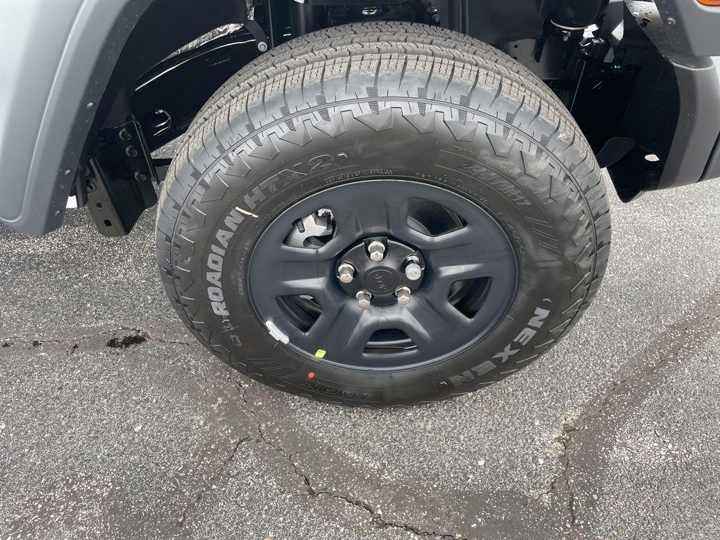 new 2026 Jeep Wrangler car, priced at $43,539
