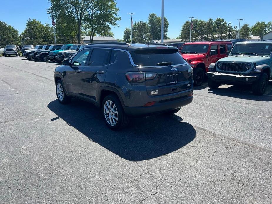 new 2024 Jeep Compass car, priced at $30,000