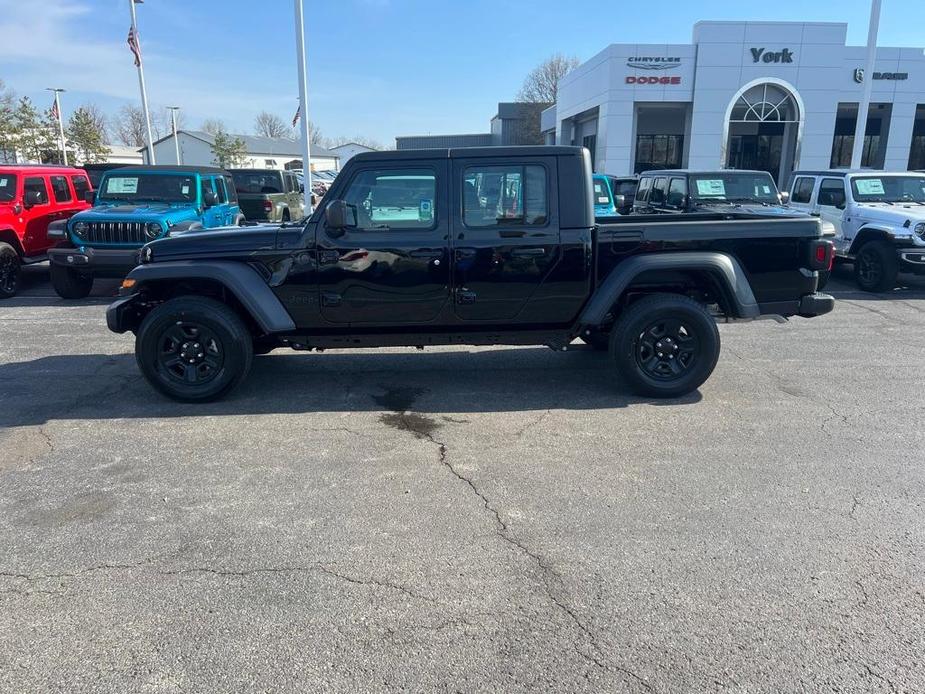 new 2024 Jeep Gladiator car, priced at $36,236